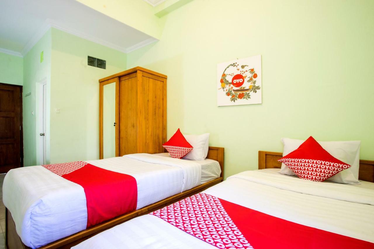 Oyo 1419 Rhona Guest House Syariah Yogyakarta Eksteriør bilde