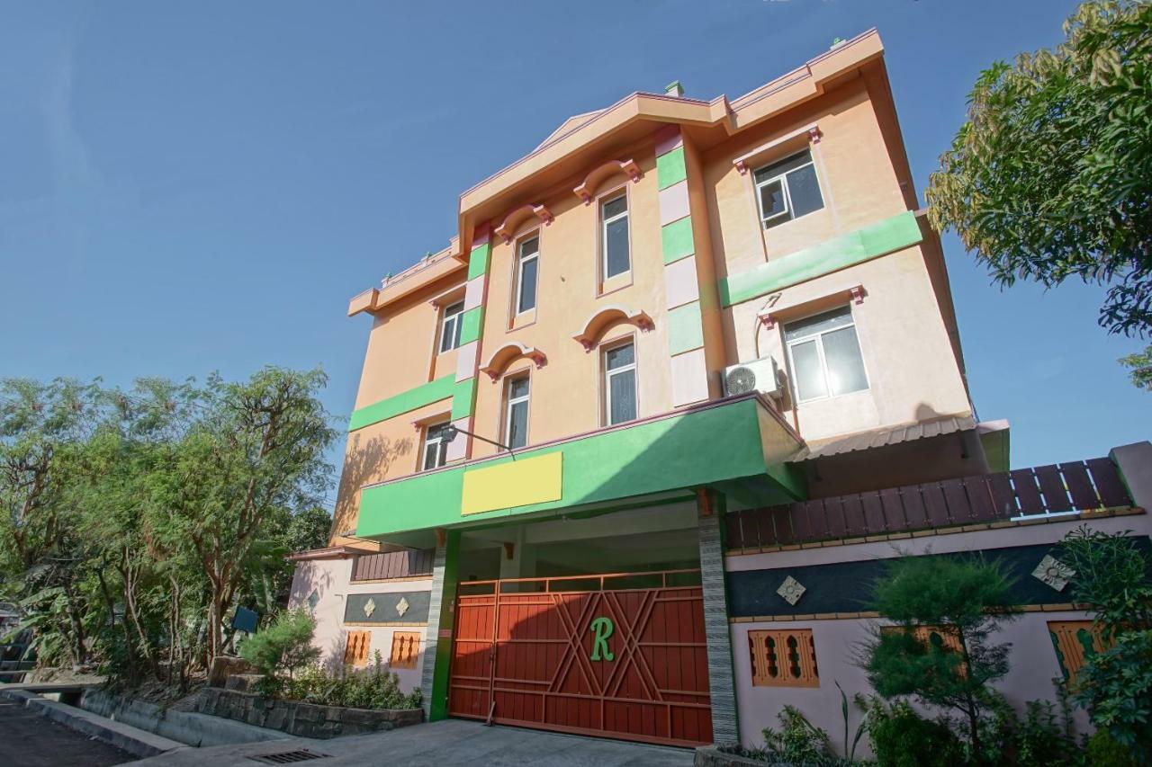 Oyo 1419 Rhona Guest House Syariah Yogyakarta Eksteriør bilde